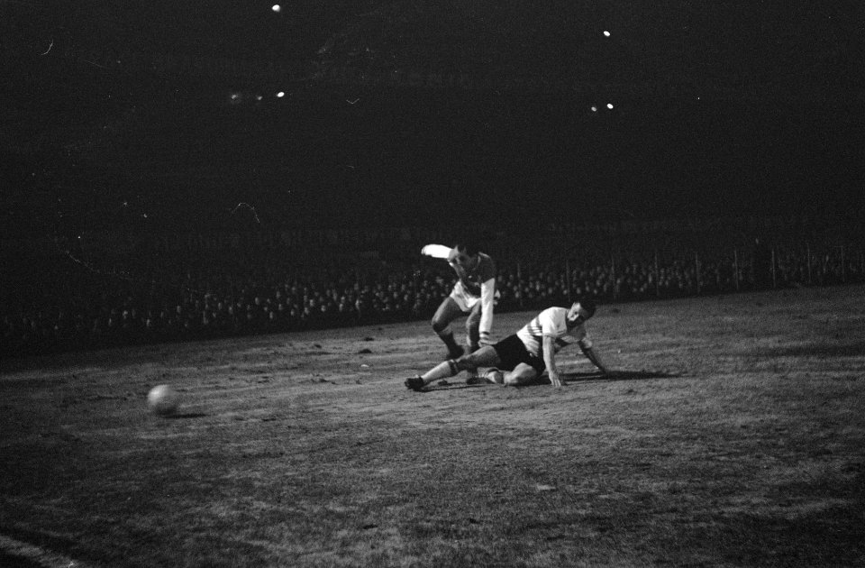 Europa Cup 1. Feyenoord tegen Reims 1-1. Spelmomenten, Bestanddeelnr 914-9208