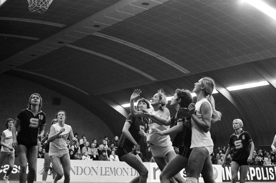 Europa Cup basketbal dames, Flatstars tegen Sparta Praag 53-72, Bestanddeelnr 925-1651