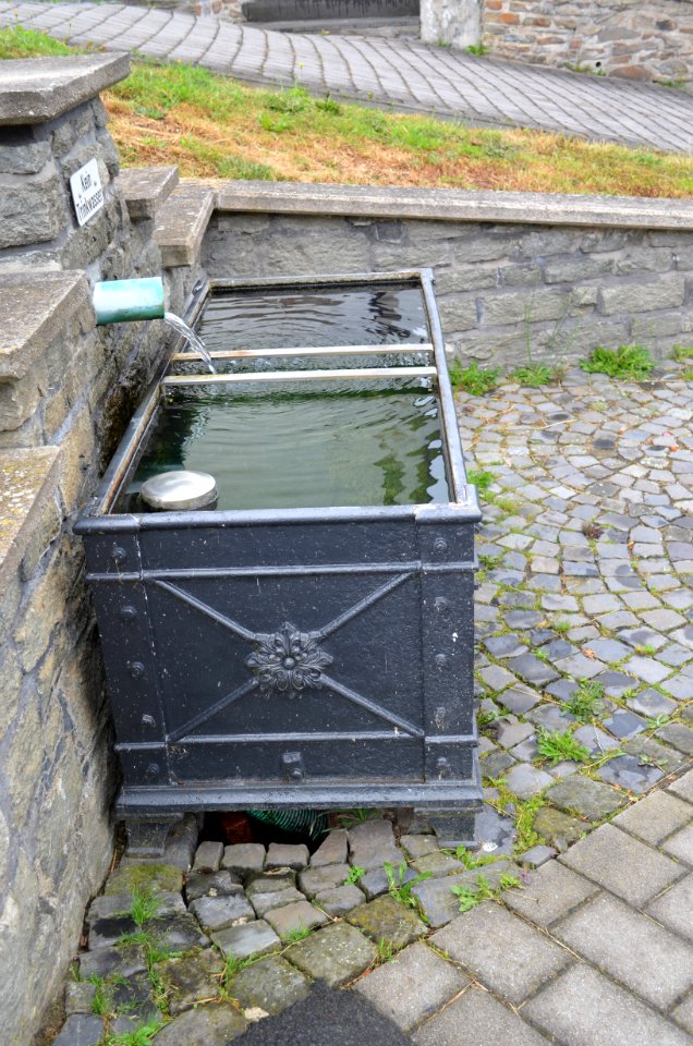 Ettersdorf, Brunnen (1)