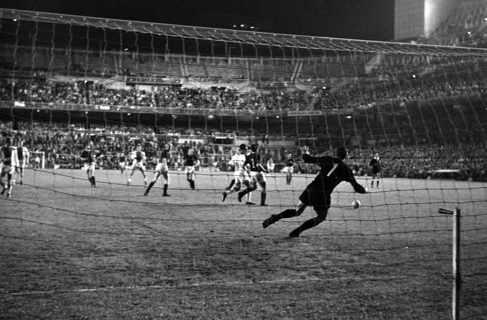 Europacupfinale te Madrid. Ajax tegen AC Milaan 1-4, Bestanddeelnr 922-4670
