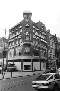 Europa's grootste bruiningscentrum in de Amsterdamse Amstelstraat exterieur., Bestanddeelnr 931-6947