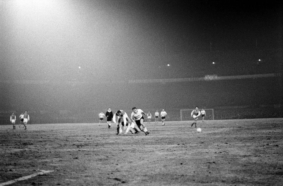 Europa Cup 1. Feyenoord tegen Reims 1-1. Spelmomenten, Bestanddeelnr 914-9212