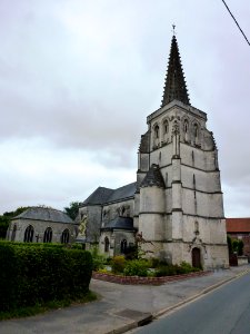 Estrée-Blanche (Pas-de-Calais, Fr) église, tour