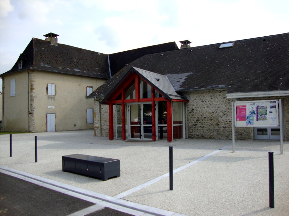 Estos (Pyr-Atl, Fr) Mairie