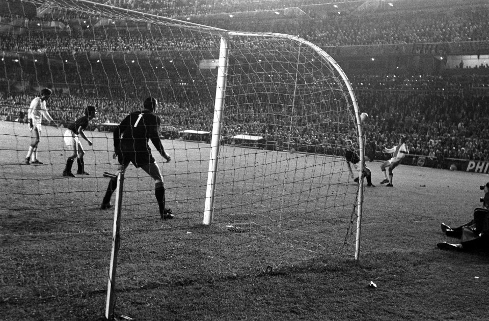 Europacupfinale te Madrid. Ajax tegen AC Milaan 1-4, Bestanddeelnr 922-4671