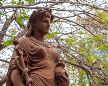 Estatua sin identificar