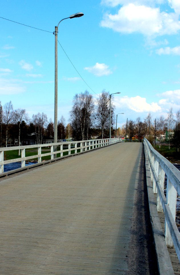 Etelänkylän isosilta Pyhäjoki 20120516