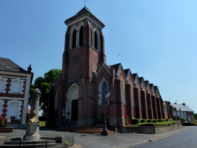 Estreux (Nord, Fr) église