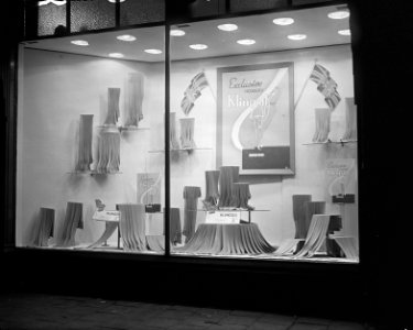 Etalage Ferdinand Bolstraat, Bestanddeelnr 901-9068