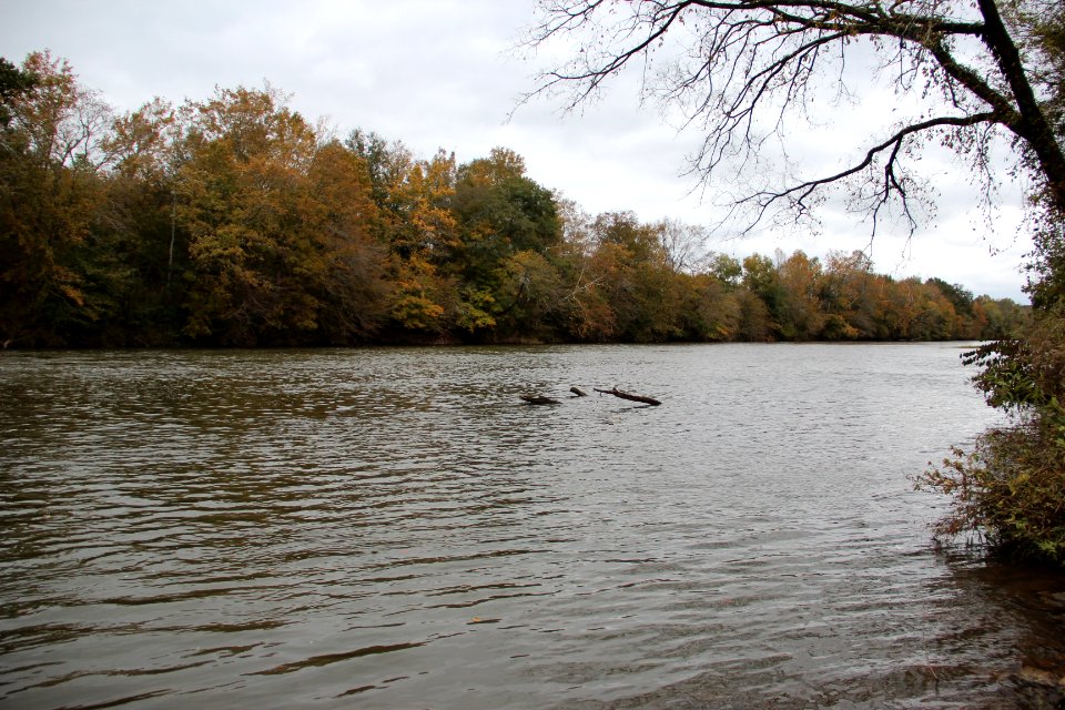 Etowah River at Neel's Landing boat launch, Oct 2017