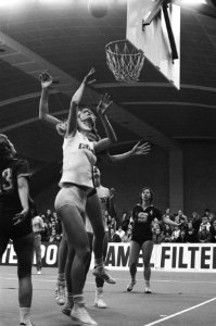 Europa Cup basketbal dames, Flatstars tegen Sparta Praag 53-72, Bestanddeelnr 925-1654