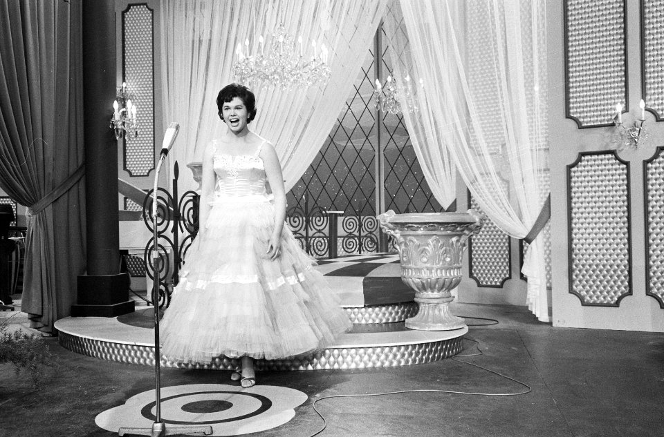 Eurovisie Songfestival 1962 te Luxemburg, voor Oostenrijk Eleonore Schwarz, Bestanddeelnr 913-6596