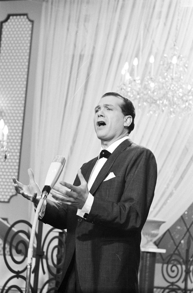 Eurovisie Songfestival 1962 te Luxemburg, voor Spanje Victor Balaguer, Bestanddeelnr 913-6598