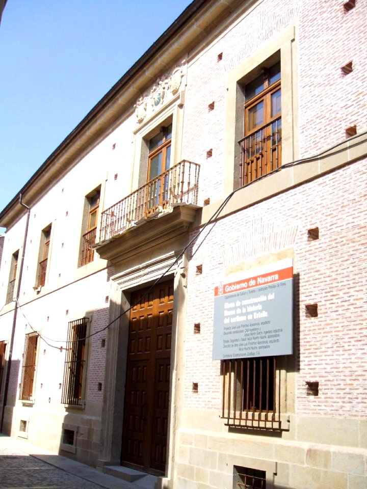 Estella - Palacio del Gobernador y Museo del Carlismo