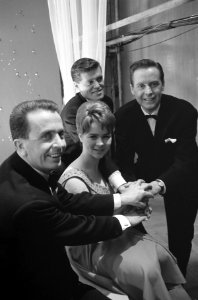 Eurovisie Songfestival 1962 te Luxemburg, Spelbrekers met Conny Froboes, op de …, Bestanddeelnr 913-6617