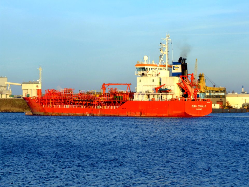 Euro Corallo pic2, Port of Amsterdam, 13Dec2008