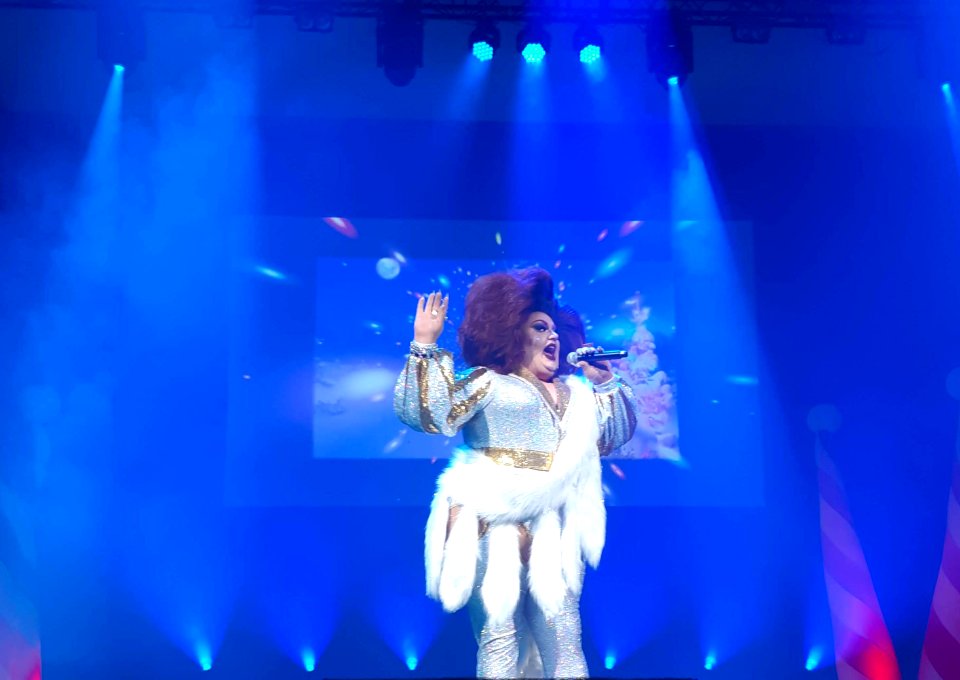 Eureka O'Hara at Christmas Queens 2018 3