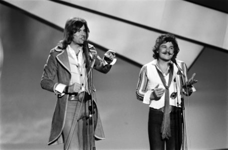 Eurovisie Songfestival 76 Den Haag Waterloo + Robinson (Oostenrijk), Bestanddeelnr 928-5021