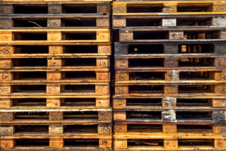 EUR-pallets stacked 5 photo
