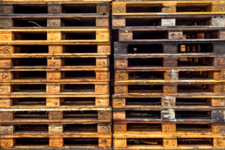 EUR-pallets stacked 5