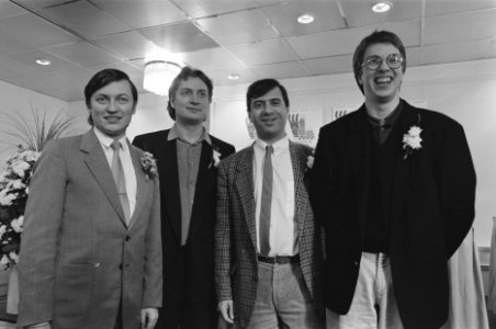 Euwe-schaakvierkamp v.l.n.r. Karpov, Timman, Ljubojevic, Short, Bestanddeelnr 934-2059