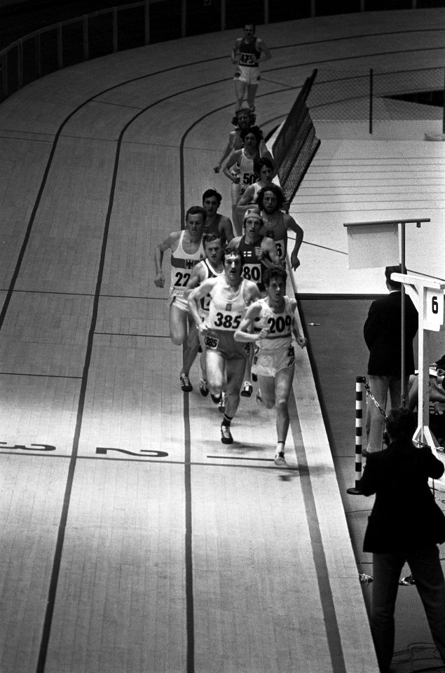 Europese Indoor-atletiekkampioenschappen, serie 3000 mete Pullemans en Jos Herme, Bestanddeelnr 926-2736
