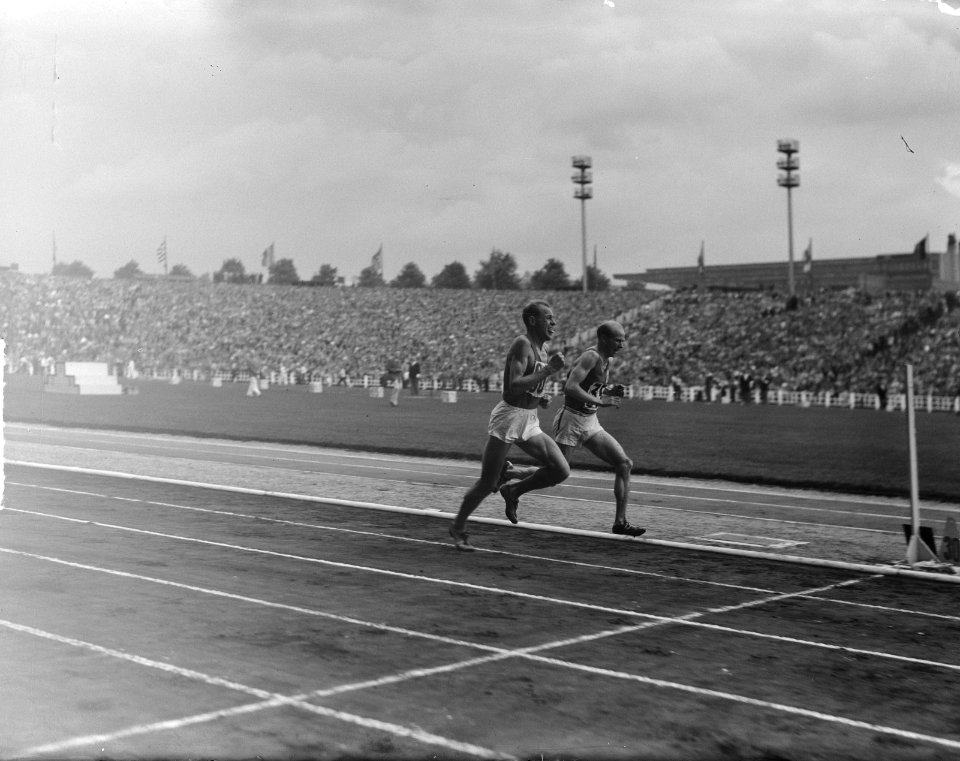 Europese atletiekkampioenschappen te Brussel 5000 meter. Gaston Reiff (België) , Bestanddeelnr 904-1544