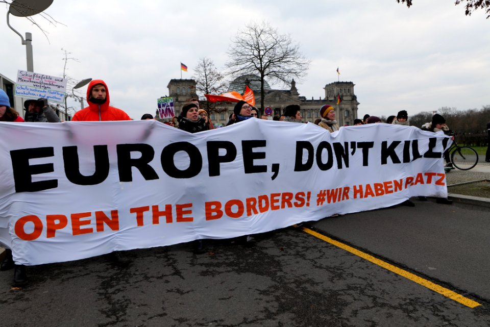 Europe dont kill demonstration Berlin 2020-03-07 53