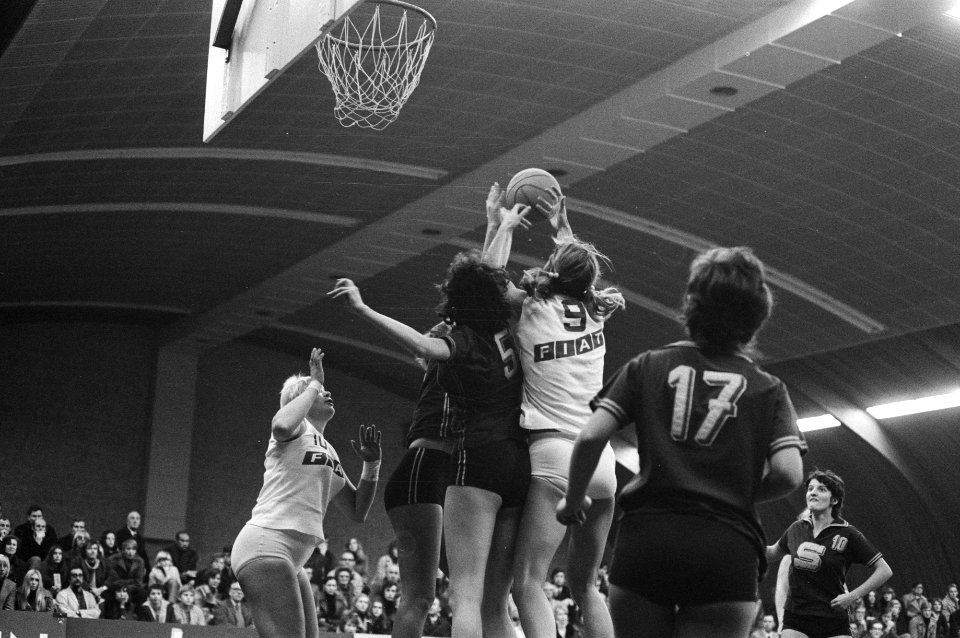 Europa Cup basketbal dames, Flatstars tegen Sparta Praag 53-72, Bestanddeelnr 925-1652