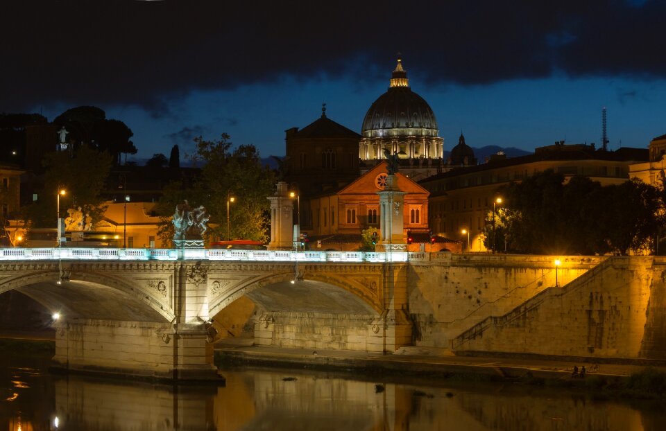 Saint-peter basilica vittorio-emmanuele ii bridge tiber river