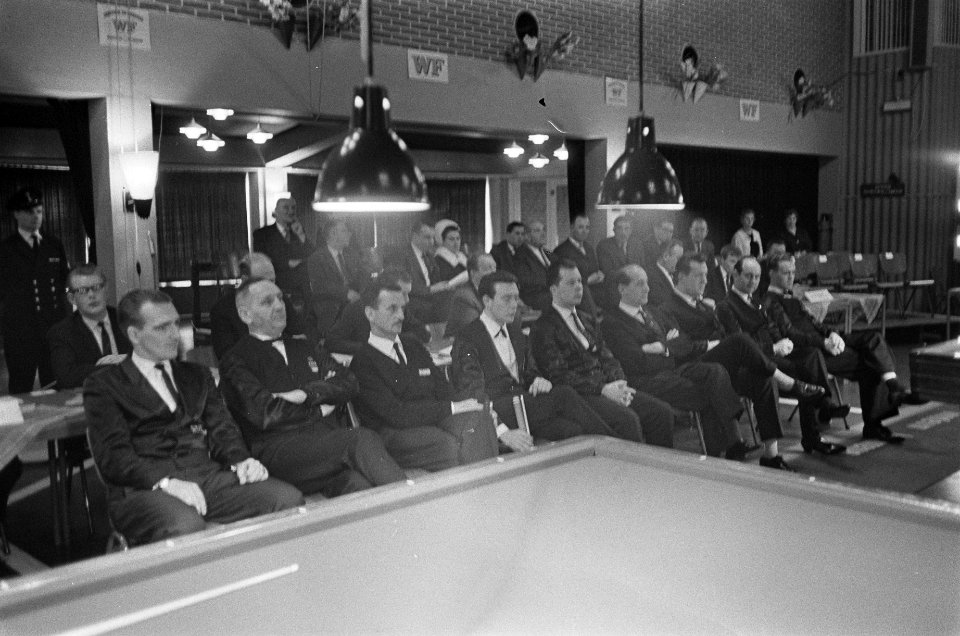 Europese kampioenschappen bandstoten in Den Helder , de deelnemers voor de start, Bestanddeelnr 916-0658