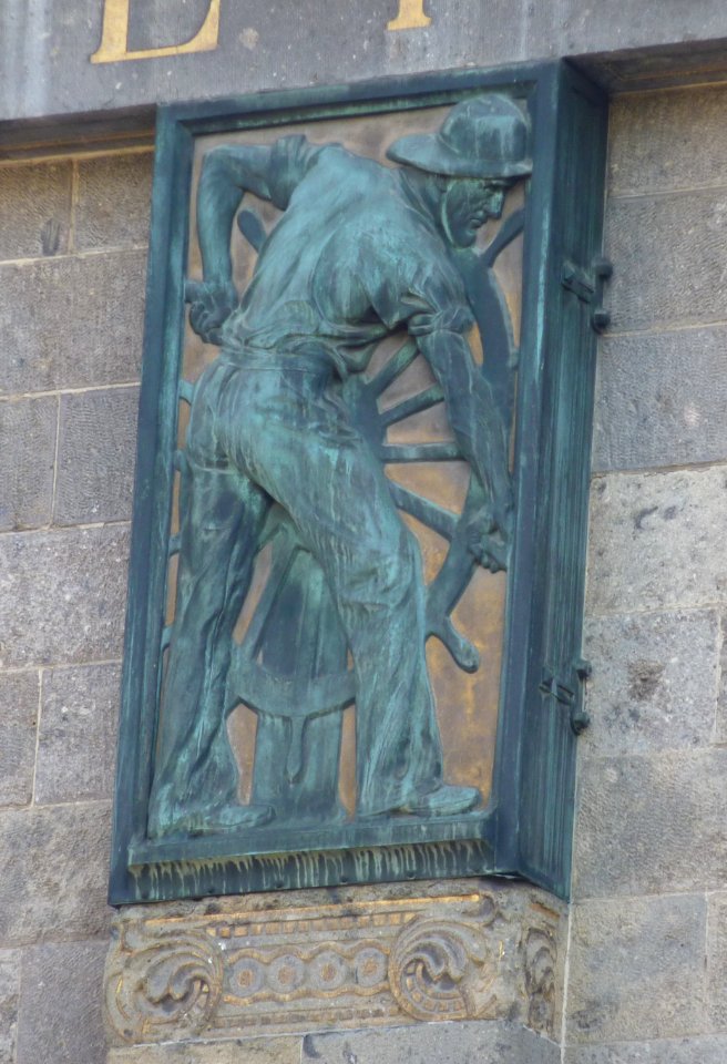 ES Neckarstraße 32 Steuermann