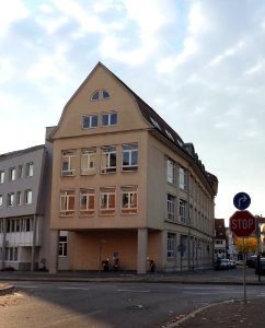 ES Ottilienplatz 10 von Osten
