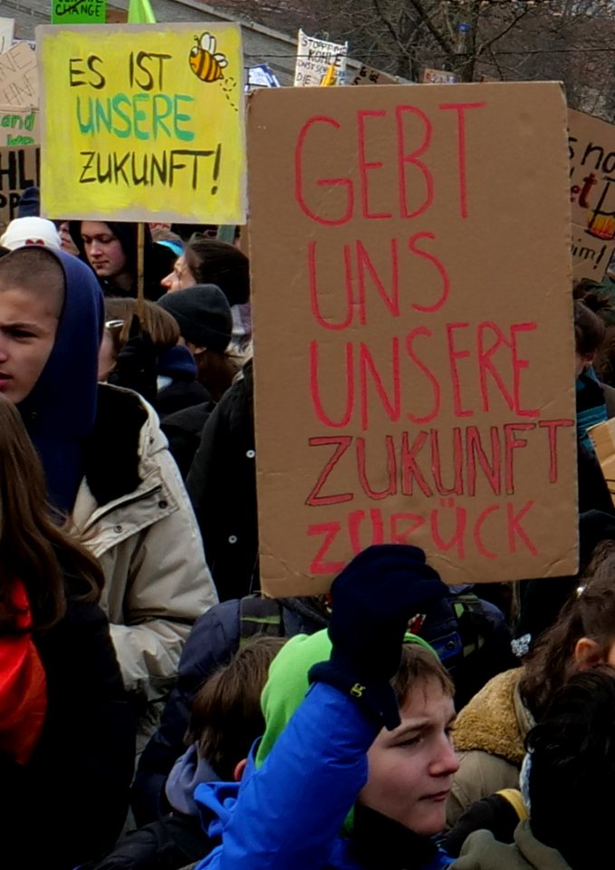 Es ist unsere Zukunft! Gebt uns unsere Zukunft zurück!, Berlin, 25.01.2019 (cropped)