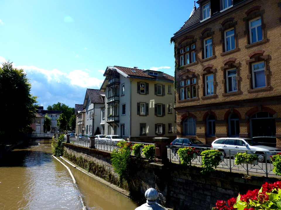 ES Wehrneckarstraße quer