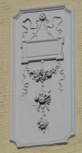 ES Ebershaldenstraße 11 Schmuck