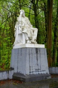 Ernest Solvay by Égide Rombaux - Brussels, Belgium - DSC06649
