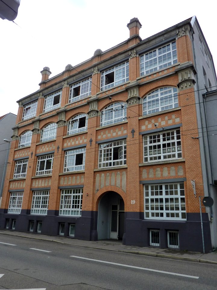 ES Schelztorstraße 19