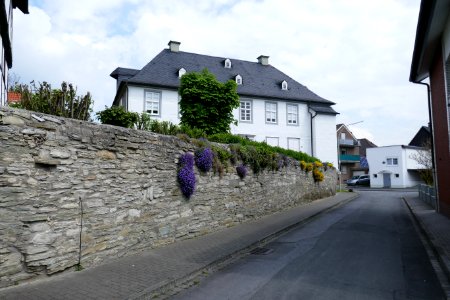 Erwitte - Reddagstraße 2 - Mauer