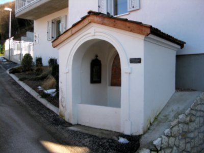 Erste Kreuzwegstation auf dem Weg zur Kalvarienbergkapelle in Salurn 1