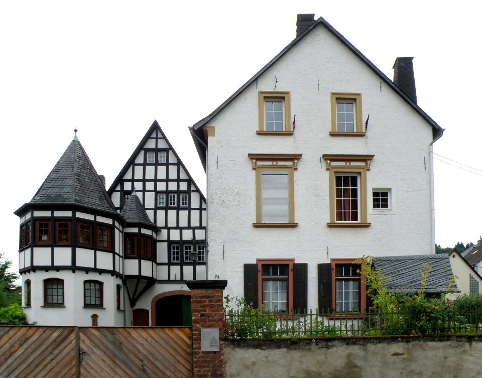 Ernst (Mosel) Weingartenstraße Nr.76