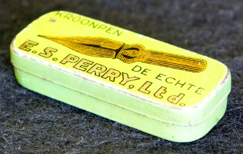 ES Perry Ltd tin