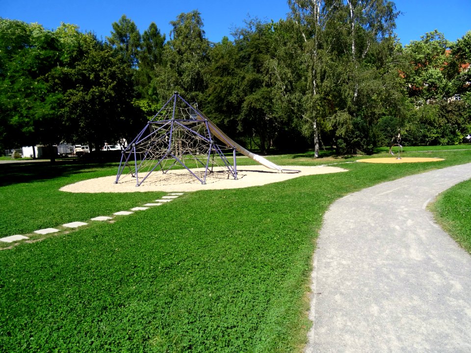 Ernst Thälmann Platz, Pirna DSC05390