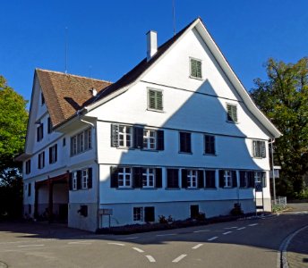 ErlenHausHebronBack1