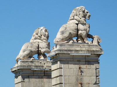 Historically rhône sculpture