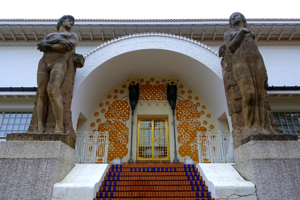 Ernst-Ludwig-Haus (Museum Künstlerkolonie) - Mathildenhöhe - Darmstadt, Germany - DSC01368