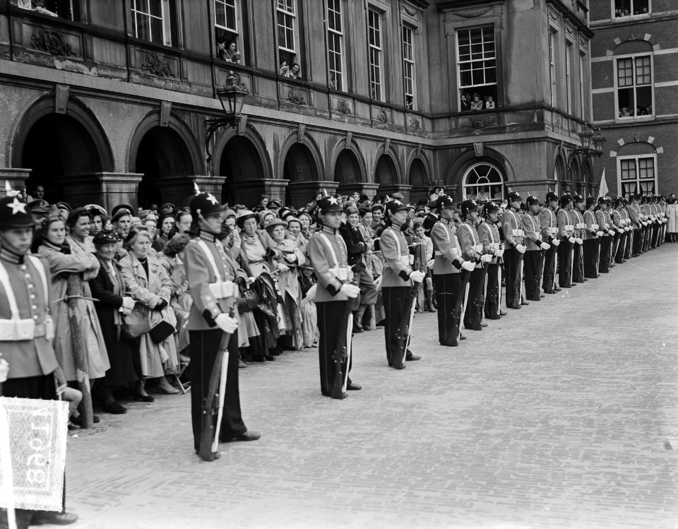 Erewacht Garderegiment, Bestanddeelnr 904-1968