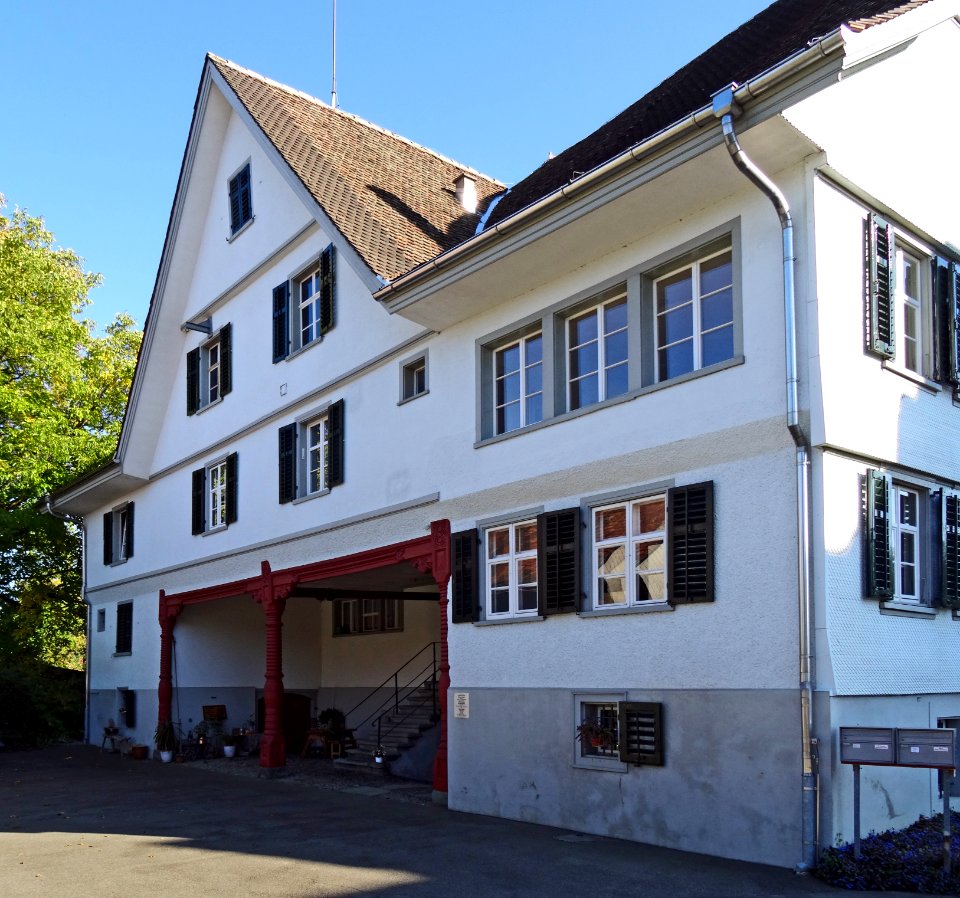 ErlenHausHebronBack