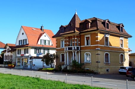 ErlenBahnhofstr17 19