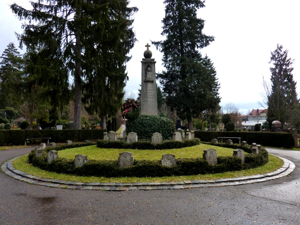 ES Ebershaldenfriedhof Kriegerdenkmal